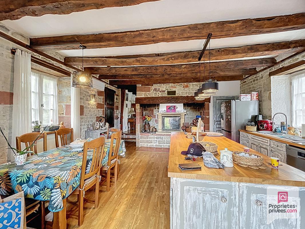 CAVAGNAC PROPRIÉTÉ  TOURISTIQUE DE CHARME -12 PIÈCES - PISCINE -TERRAIN DE 3245 m² -IDÉALE PROJET TOURISTIQUE OU RÉSIDENTIEL 11