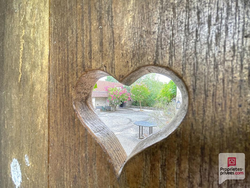 CAVAGNAC PROPRIÉTÉ  TOURISTIQUE DE CHARME -12 PIÈCES - PISCINE -TERRAIN DE 3245 m² -IDÉALE PROJET TOURISTIQUE OU RÉSIDENTIEL 18