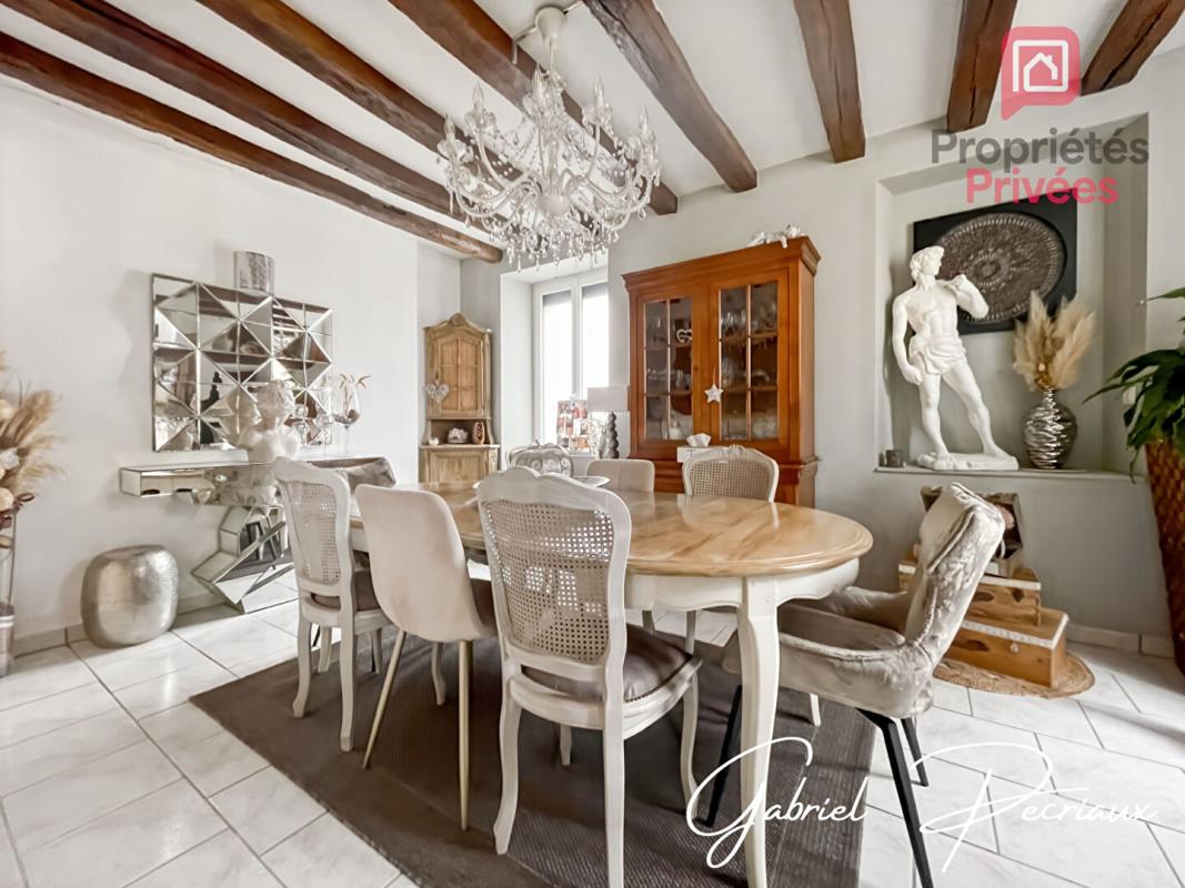 ESTISSAC Maison Estissac 5 pièce(s) 144 m2 13