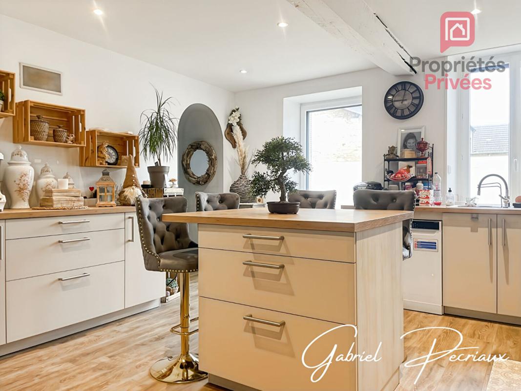 ESTISSAC Maison Estissac 5 pièce(s) 144 m2 8