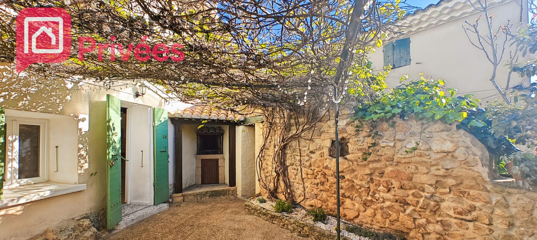 EYGUIERES ERIC GIANNETTI vous propose cette Maison de charme typique des Alpilles 1
