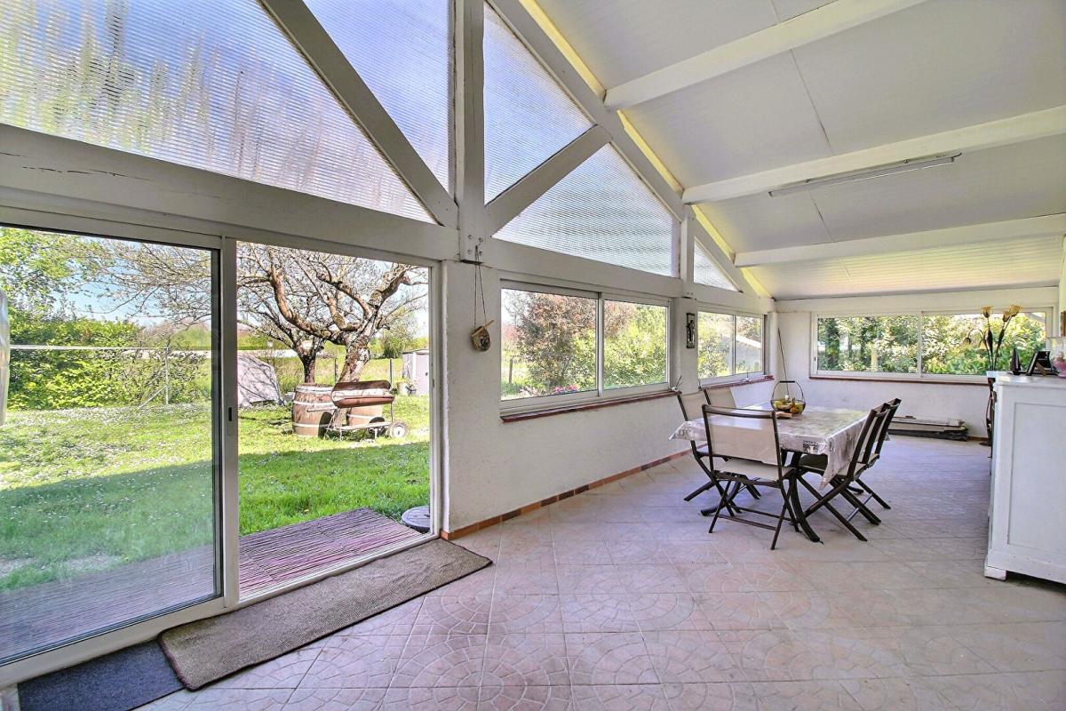 SAINT-LOUBES Maison T5 de plain-pied 145 M², garage 40 M², parcelle 1 250 M² à Saint-Loubès 9