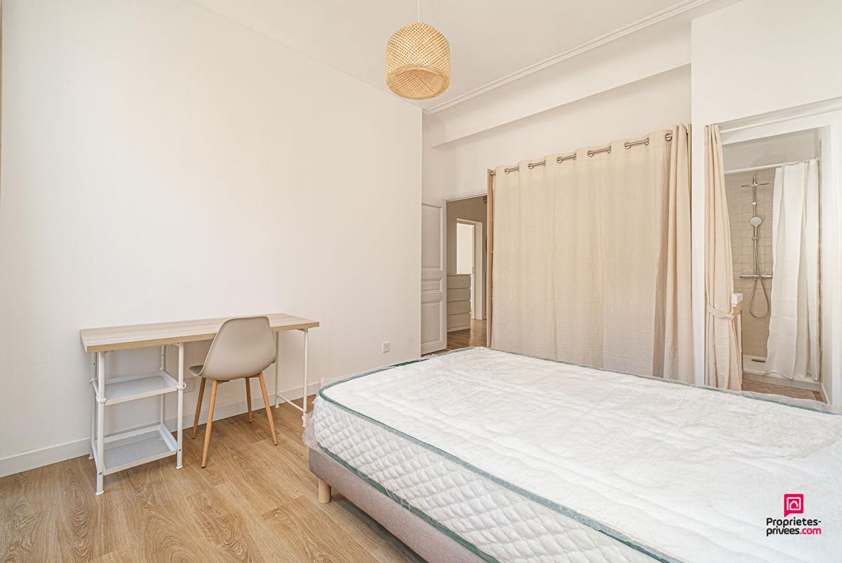 MARSEILLE-6E-ARRONDISSEMENT COLOCATION DE 4  CHAMBRES Cours  Lieutaud 13006 14
