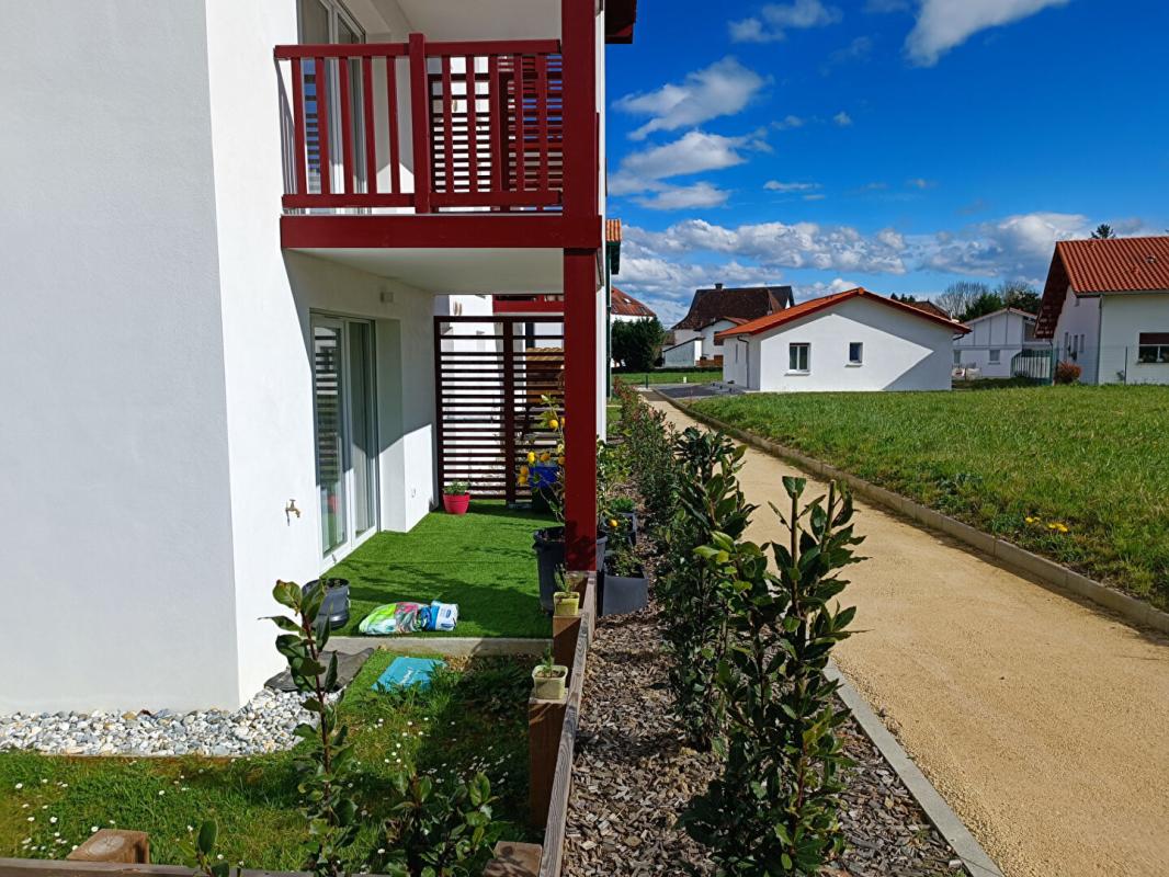 SAINT-PALAIS appartement T3 premium en RC avec terrasse 2