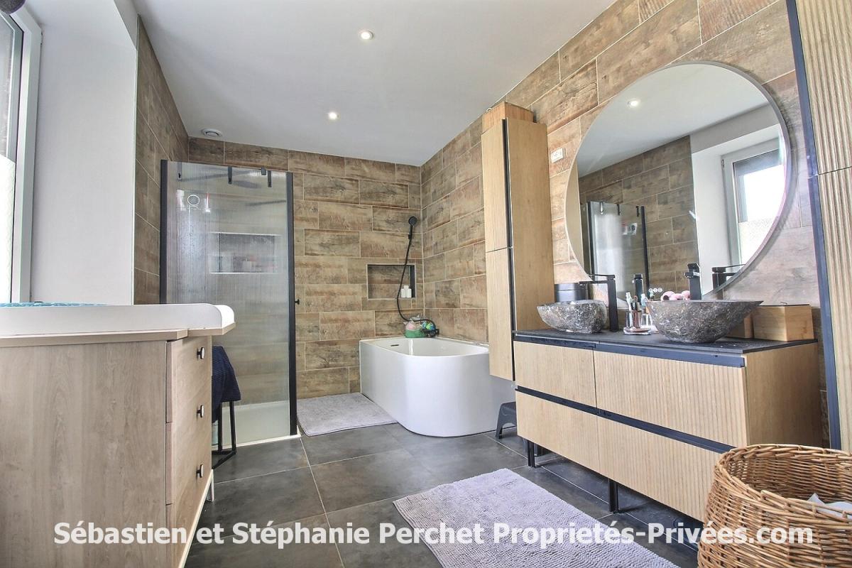 PATAY En exclusivité - Corps de ferme  362 m² - 8 chambres -terrain 1,2 ha - granges 500 m² 7