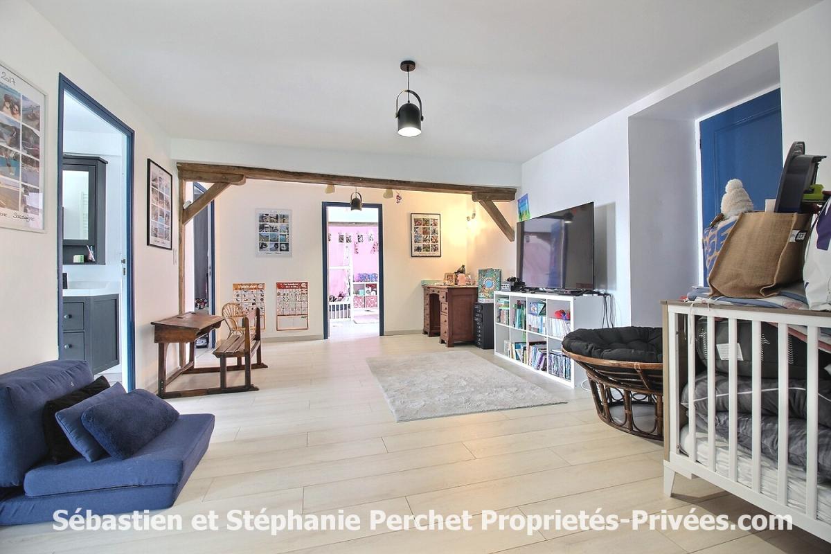 PATAY En exclusivité - Corps de ferme  362 m² - 8 chambres -terrain 1,2 ha - granges 500 m² 8