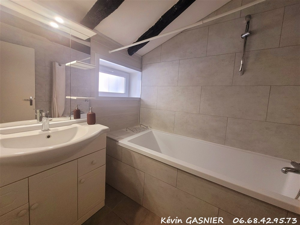 ROCHEFORT SAINT COUTANT LE GRAND (17430) : Maison 5 pièces 115m2 9