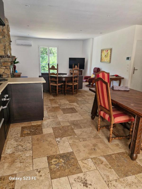 LE THORONET Au Thoronet Maison de 2019 7 pièce(s) 167 m2, terrain 600m², piscine-chauffée 12