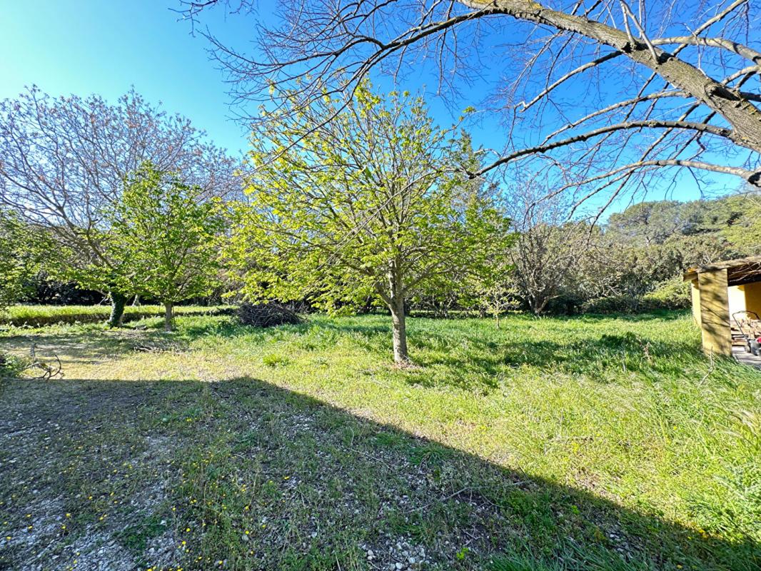SAINT-CHAMAS Maison de plain pied à Saint Chamas avec piscine 12