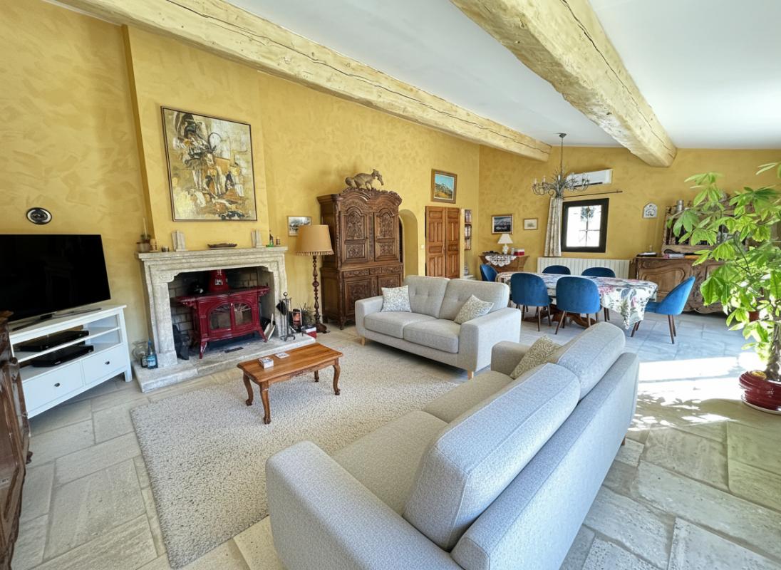 SAINT-CHAMAS Maison de plain pied à Saint Chamas avec piscine 5