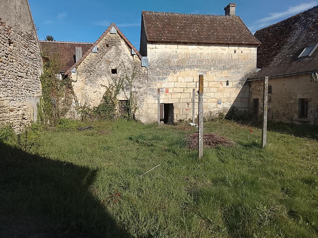 LE PETIT-PRESSIGNY Maison Le  Petit Pressigny 8 pièce(s) 200 m2 11