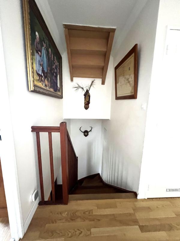 VILLEPREUX Maison Villepreux 9 pièces 7 chambres 180 m2 Type Marly 10