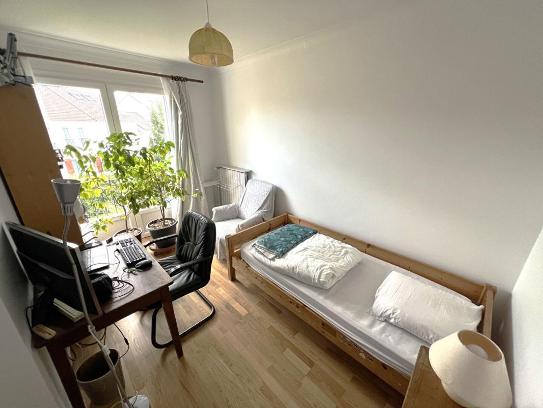 VILLEPREUX Maison Villepreux 9 pièces 7 chambres 180 m2 Type Marly 16