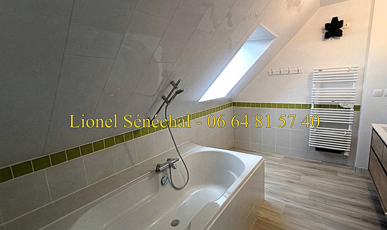 GUECELARD Maison lumineuse et peu énergivore de 8 pièces de 150 m2 (170 m2 au sol) sur une parcelle de plus de 600 m2 11