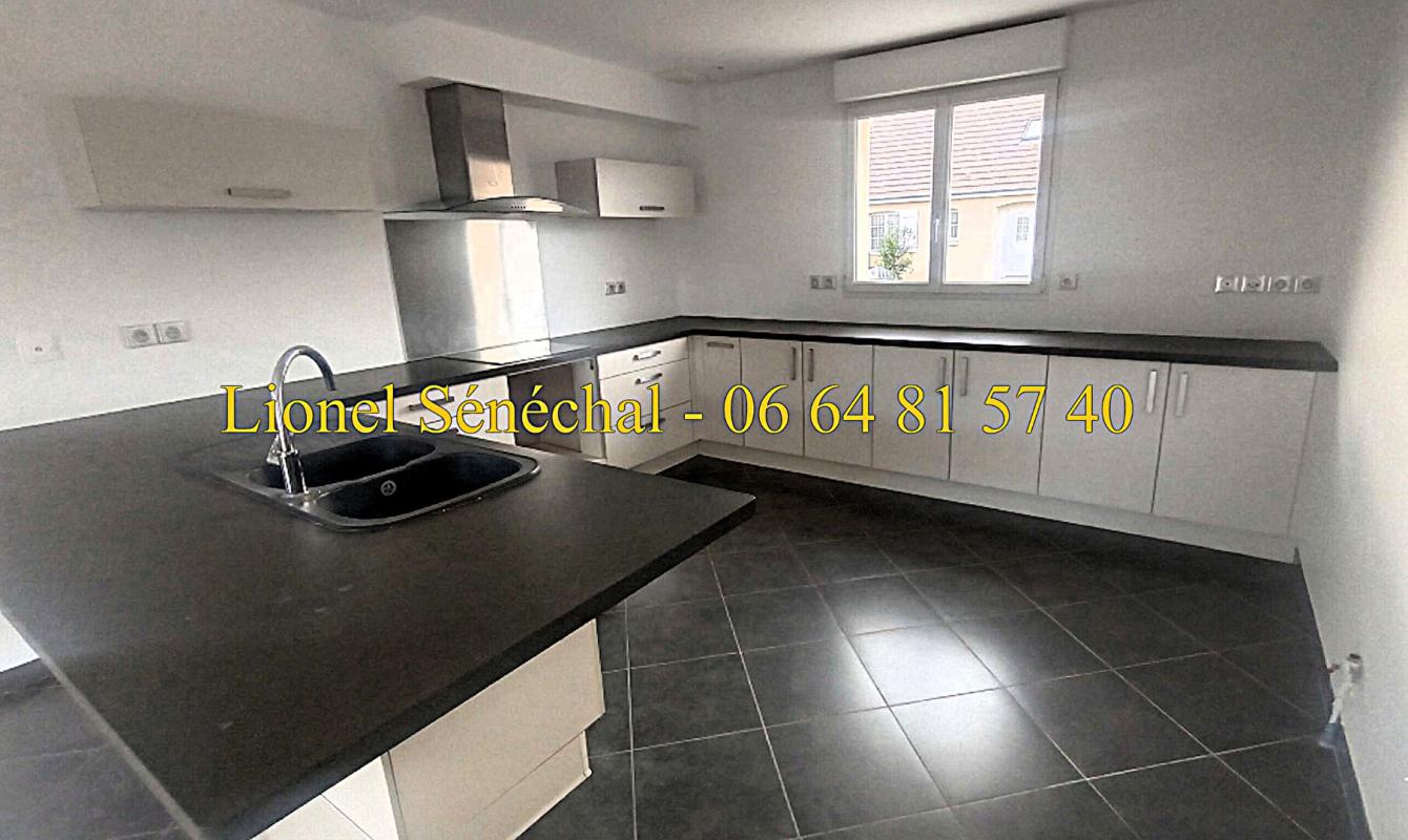 GUECELARD Maison lumineuse et peu énergivore de 8 pièces de 150 m2 (170 m2 au sol) sur une parcelle de plus de 600 m2 6