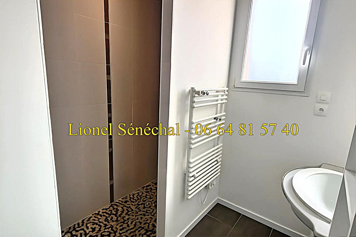 GUECELARD Maison lumineuse et peu énergivore de 8 pièces de 150 m2 (170 m2 au sol) sur une parcelle de plus de 600 m2 8