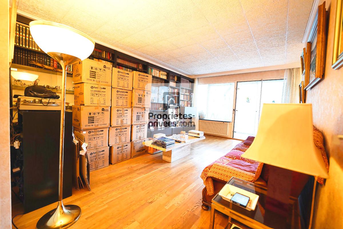 GRENOBLE GRENOBLE LA BRUYERE Grand T5 de 98m2 + Garage & Cave 5