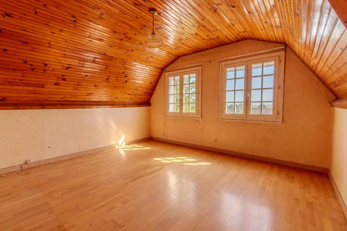 JAMBVILLE Maison à vendre sur Jambville 9