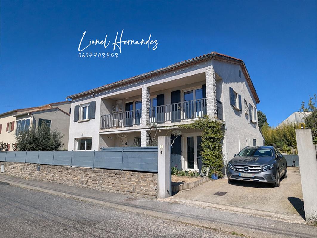 ALES Alès centre : Maison individuelle de 197m² avec 5 chambres et piscine 13