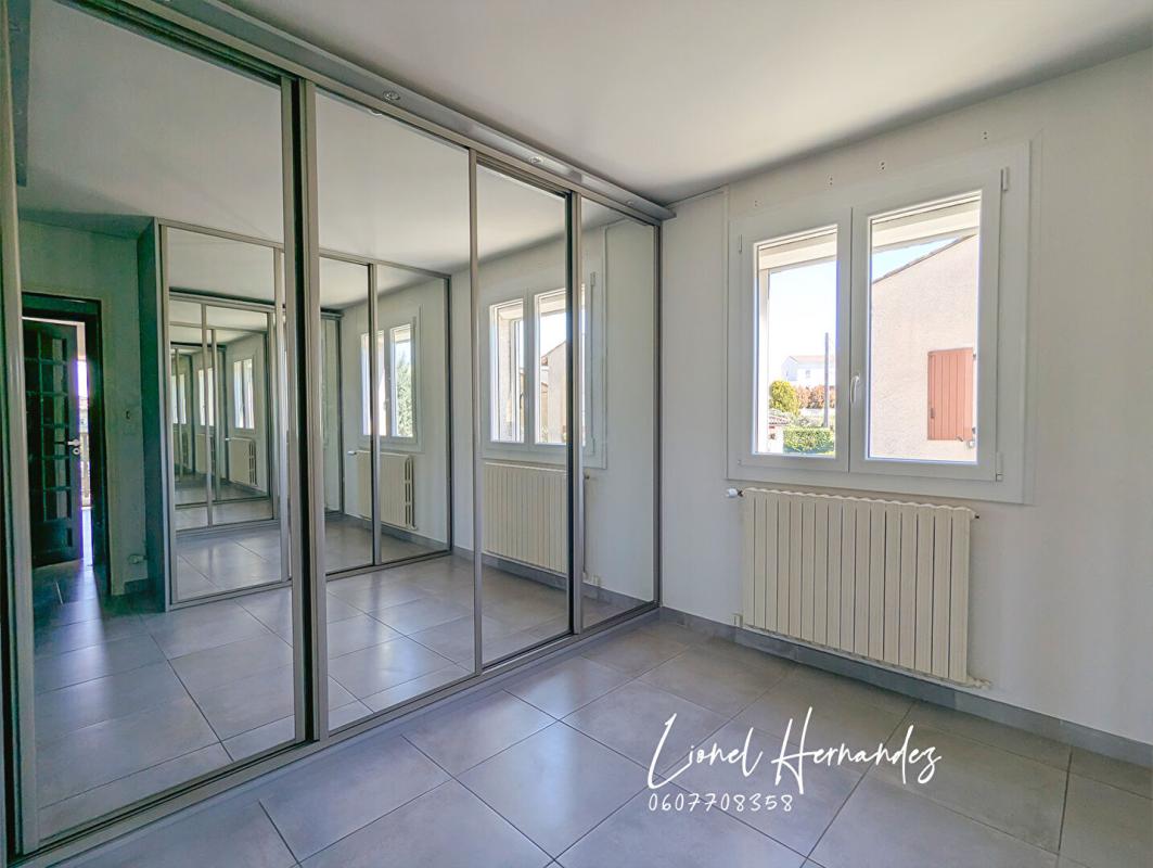ALES Alès centre : Maison individuelle de 197m² avec 5 chambres et piscine 9
