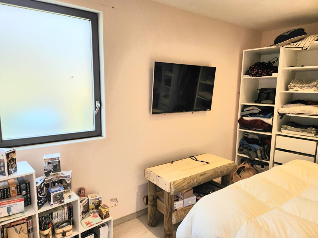 LONGCHAMPS Exclusivité - Longchamps proche Etrépagny - Belle grange restaurée de 124 m2 - 3 chambres - sur 1.145 m2 - Environnement calme - Prix : 206.500 10