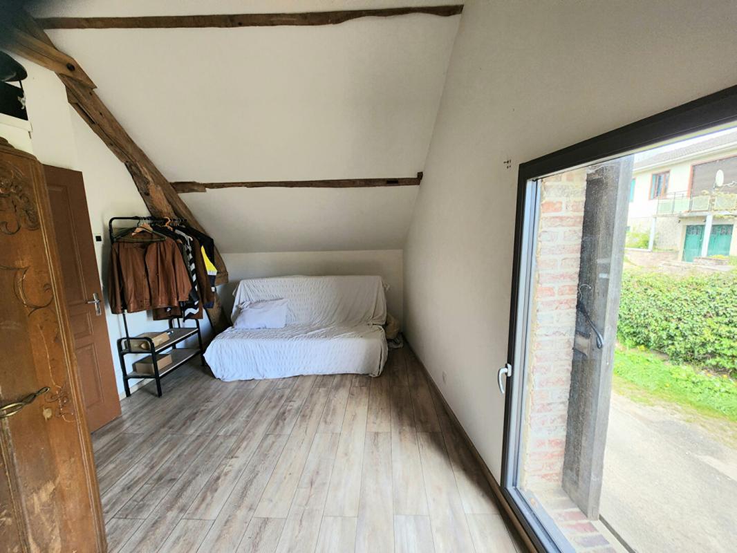 LONGCHAMPS Exclusivité - Longchamps proche Etrépagny - Belle grange restaurée de 124 m2 - 3 chambres - sur 1.145 m2 - Environnement calme - Prix : 206.500 17