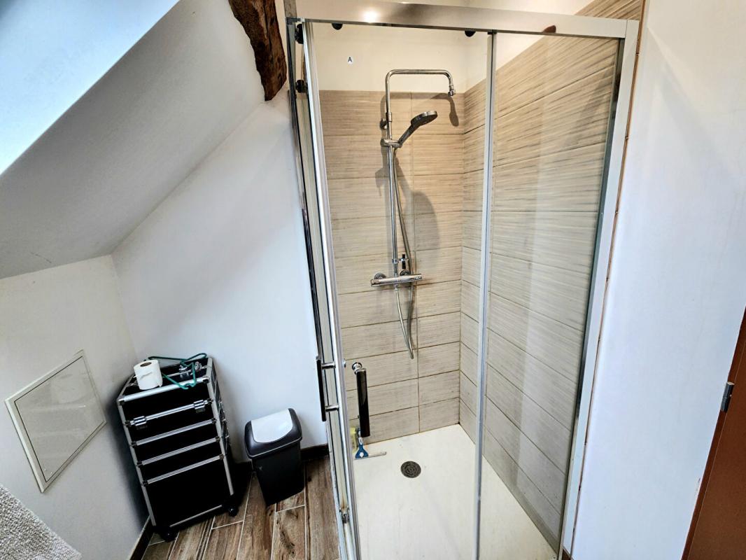 LONGCHAMPS Exclusivité - Longchamps proche Etrépagny - Belle grange restaurée de 124 m2 - 3 chambres - sur 1.145 m2 - Environnement calme - Prix : 206.500 18