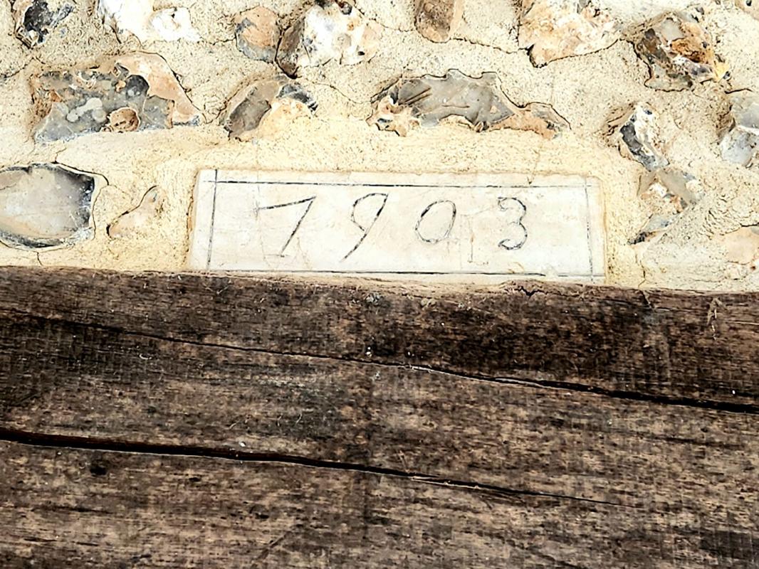 LONGCHAMPS Exclusivité - Longchamps proche Etrépagny - Belle grange restaurée de 124 m2 - 3 chambres - sur 1.145 m2 - Environnement calme - Prix : 206.500 8