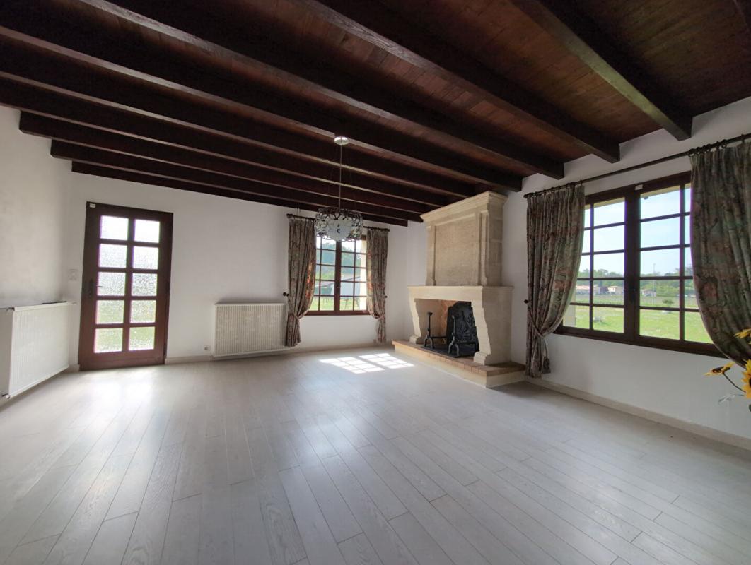 ARVEYRES Maison d'architecte 6