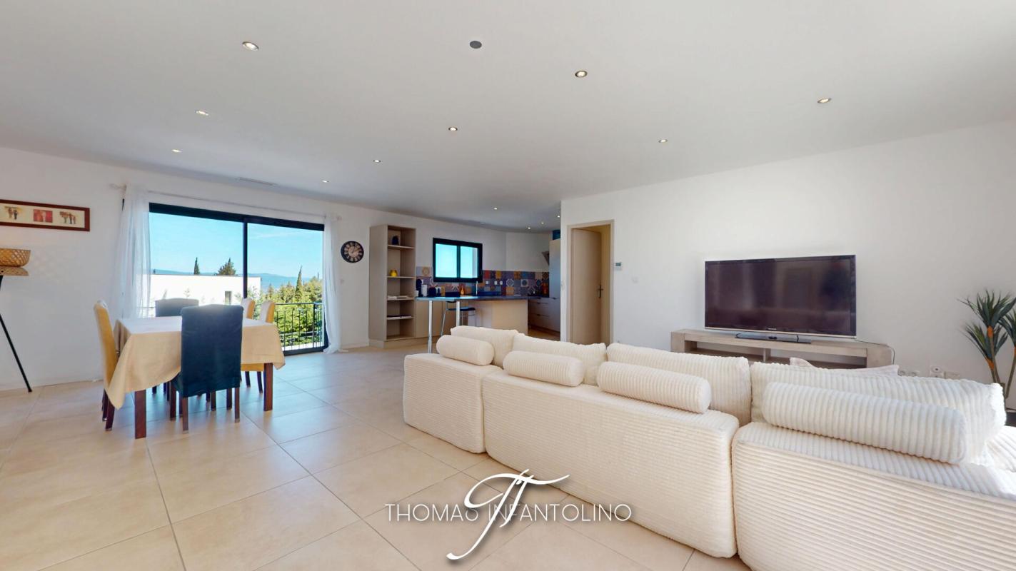 CARCASSONNE PLAIN PIED - VUE PANORAMIQUE - 3 CHAMBRES - SALLE DE BAINS - SALLE D'EAU 11