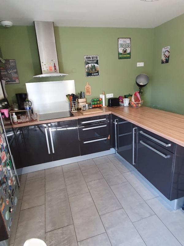 CHATEAUROUX Maison d'habitation 120 m2 + 4 chambres + dépendances + jardin 7