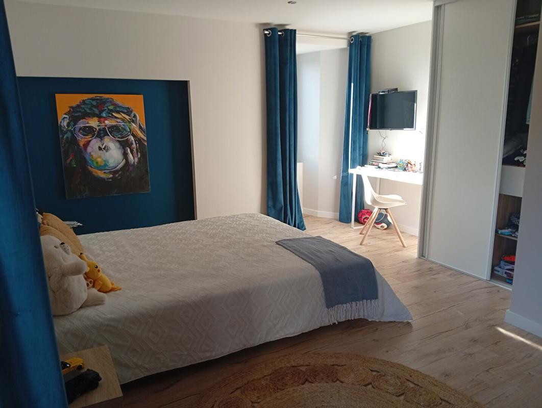 CAZES-MONDENARD Maison de charme  ! Vue panoramique & prestations haut de gamme 12