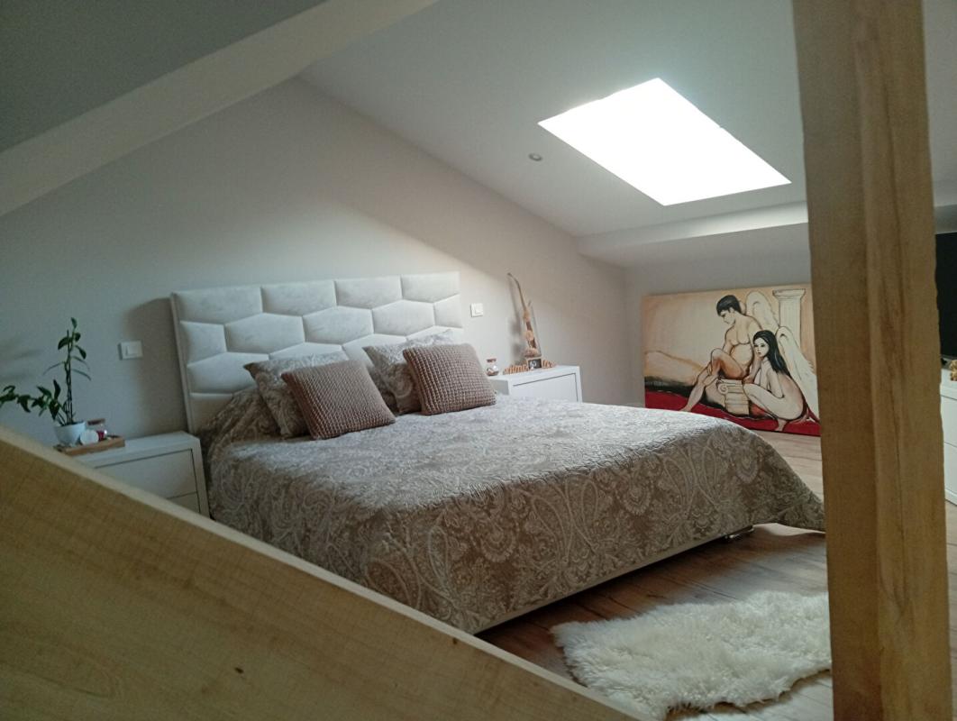 CAZES-MONDENARD Maison de charme  ! Vue panoramique & prestations haut de gamme 15