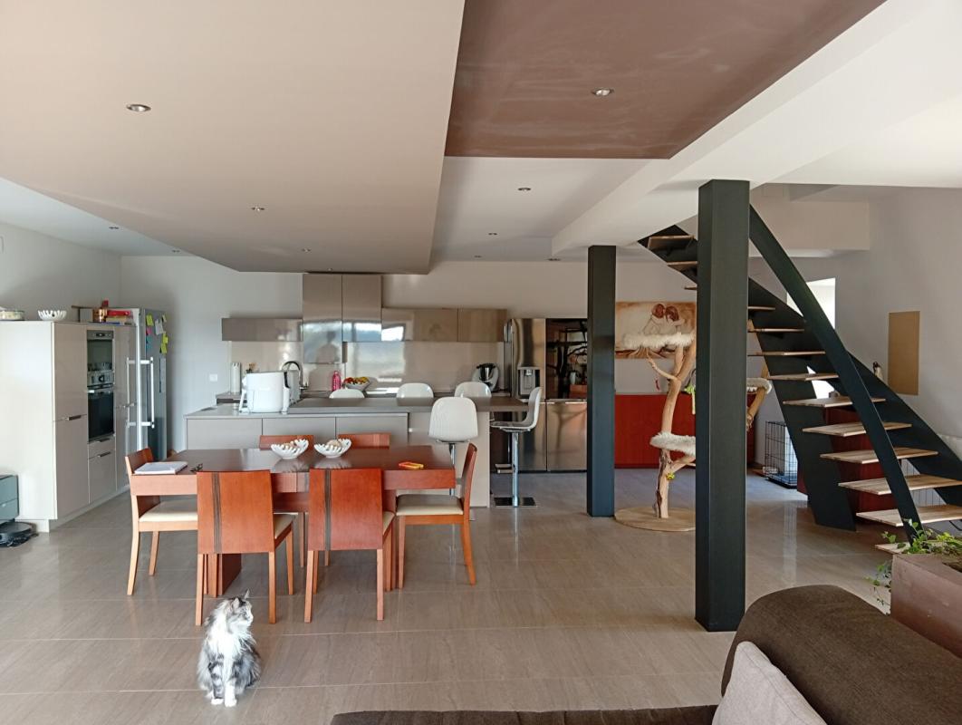 CAZES-MONDENARD Maison de charme  ! Vue panoramique & prestations haut de gamme 6