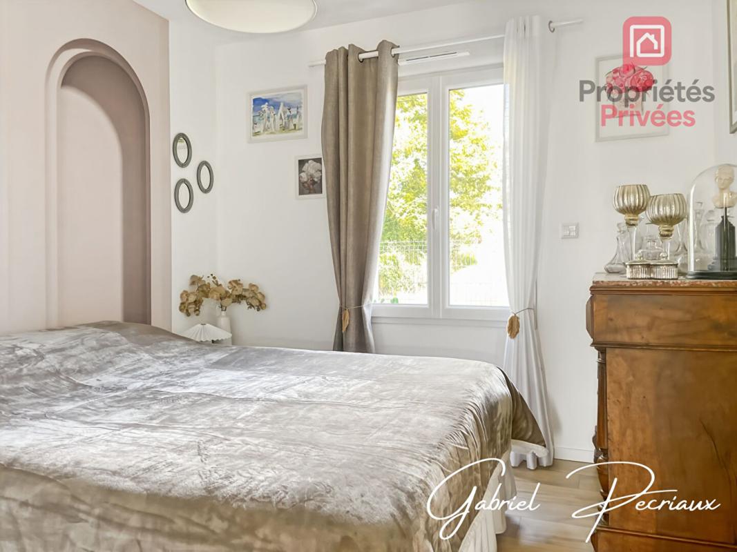 LAINES-AUX-BOIS Maison Laines Aux Bois 4 pièce(s) 95.27 m2 12