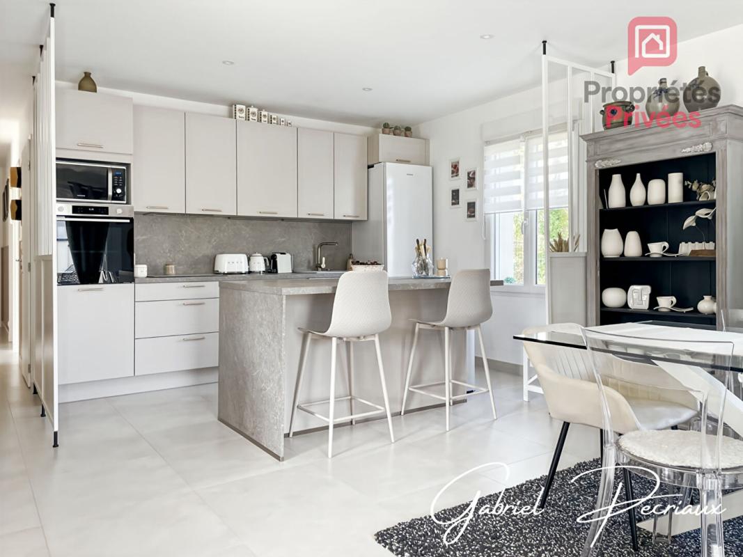 LAINES-AUX-BOIS Maison Laines Aux Bois 4 pièce(s) 95.27 m2 2