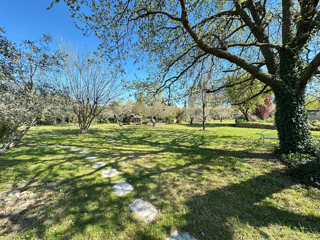 LAURIS Villa Provençale avec Piscine, Calme Absolu et Aucun Vis-à-Vis  Exclusivité Lauris 18