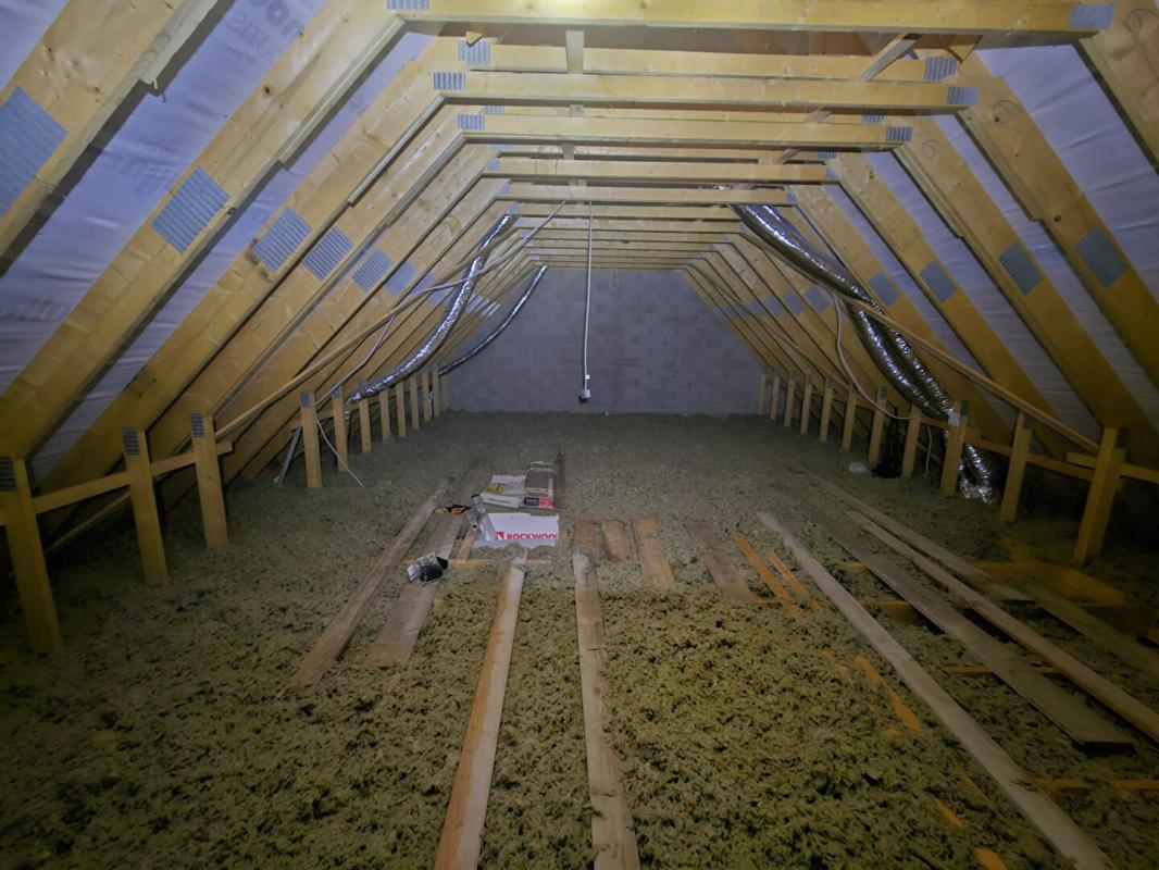 HOUDAN Houdan 7 mn / Proche Gambais / Maison de plain-pied récente sous garantie décennale 11