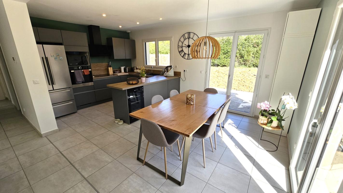 HOUDAN Houdan 7 mn / Proche Gambais / Maison de plain-pied récente sous garantie décennale 4