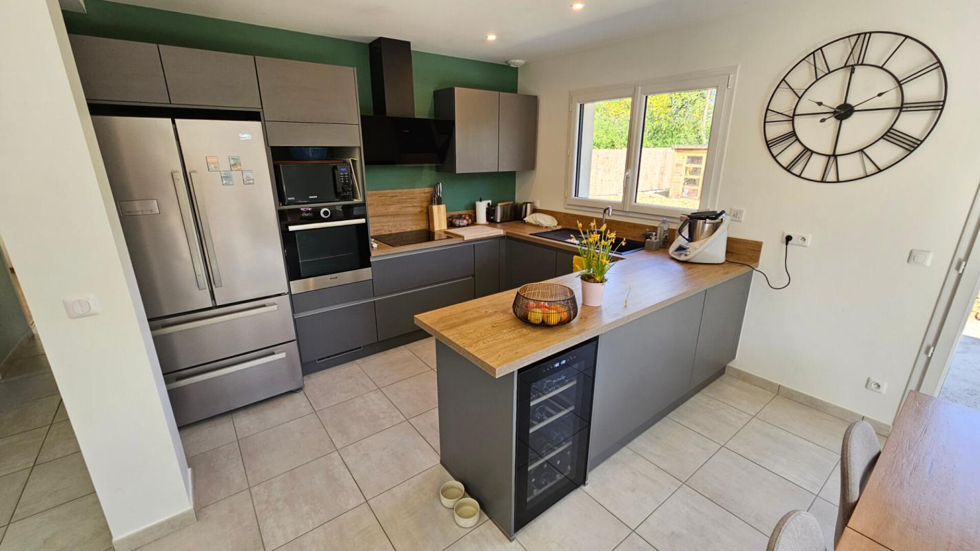 HOUDAN Houdan 7 mn / Proche Gambais / Maison de plain-pied récente sous garantie décennale 6