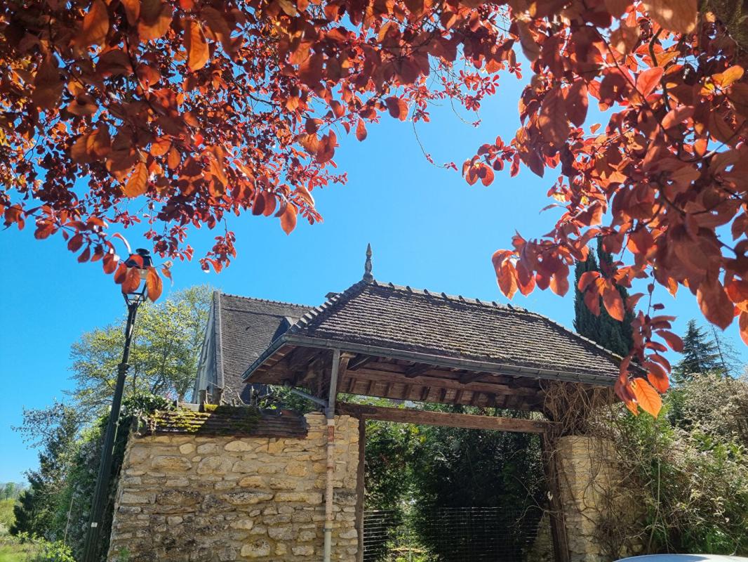 MANTES-LA-JOLIE MAISON  A REHABILITER a FONTENAY SAINT PERE 6