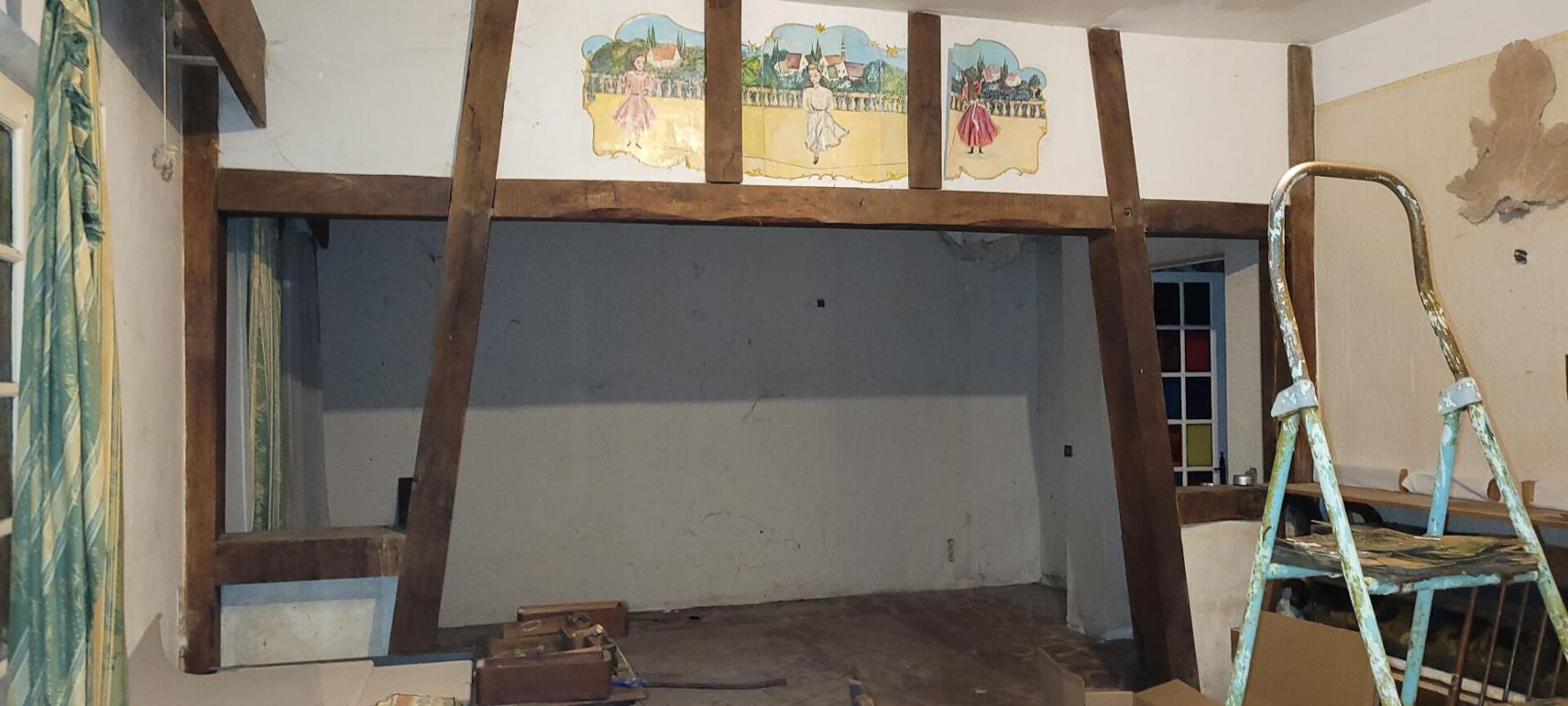 MANTES-LA-JOLIE MAISON  A REHABILITER a FONTENAY SAINT PERE 8