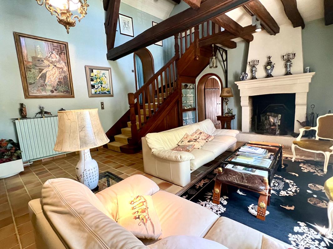 NAVEIL MAGNIFIQUE LONGERE - 7 MN GARE TGV VENDOME - 5 MN CENTRE VILLE 1