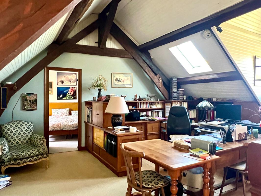 NAVEIL MAGNIFIQUE LONGERE - 7 MN GARE TGV VENDOME - 5 MN CENTRE VILLE 10