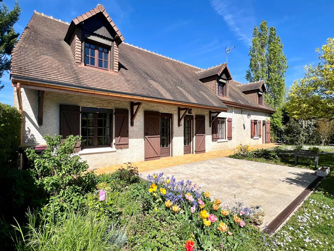 NAVEIL MAGNIFIQUE LONGERE - 7 MN GARE TGV VENDOME - 5 MN CENTRE VILLE 16