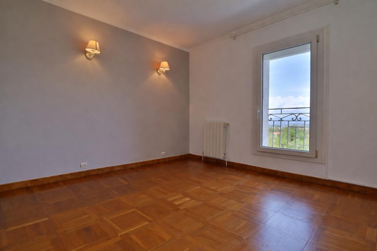 MOUX Maison Moux 8 pièce(s) 182 m2 14