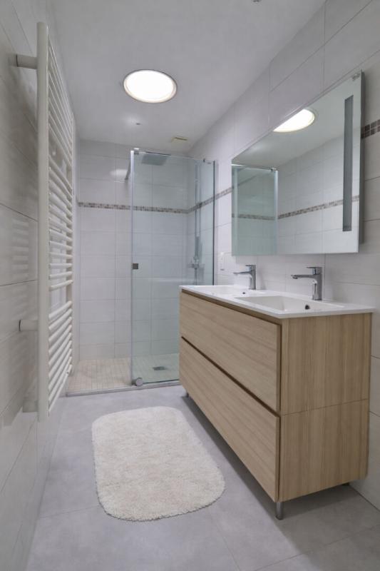 MOUX Maison Moux 8 pièce(s) 182 m2 16