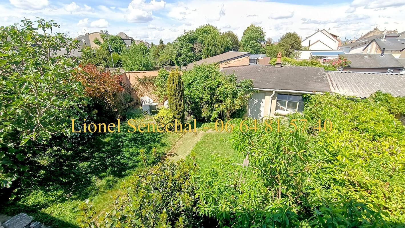 LE MANS Maison de ville 10 pièces de 200 m2 à Le Mans quartier Le Pré / Madeleine 15