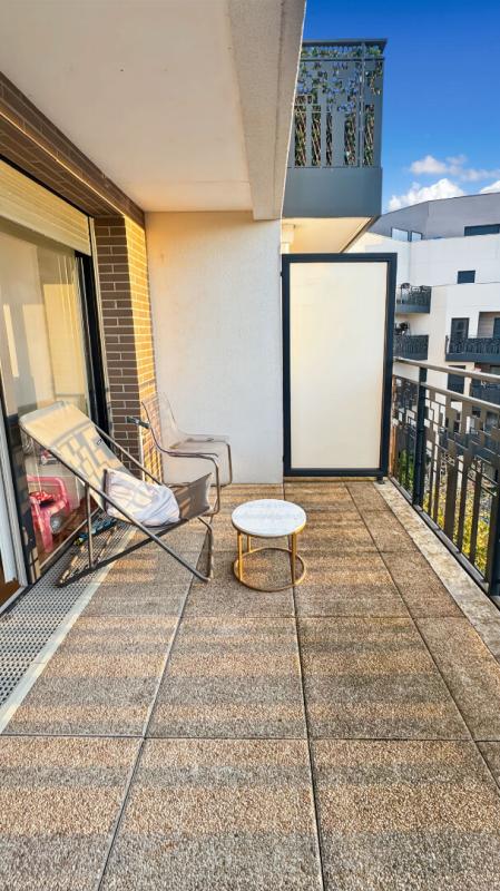 DRANCY Appartement DRANCY - RÉSIDENCE DE STANDING 2021 · 4 PIÈCES D'EXCEPTION 10