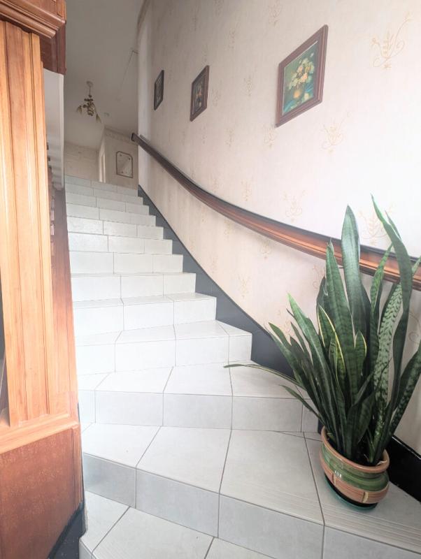 BONCHAMP-LES-LAVAL Maison familiale au calme ? Bonchamp-lès-Laval ? Proche commerces 12